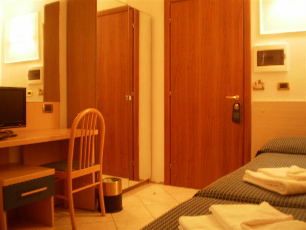 Citta Eterna Guest House روما المظهر الخارجي الصورة