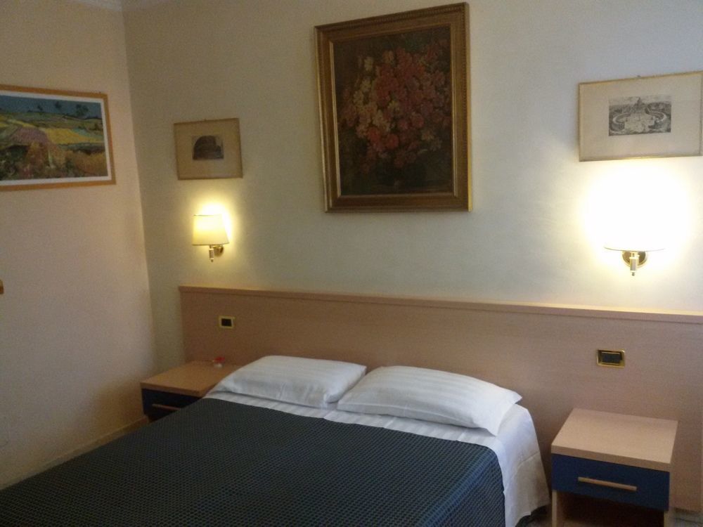 Citta Eterna Guest House روما المظهر الخارجي الصورة